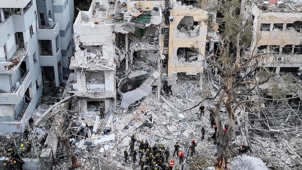 Iran Peringatkan Serangan 'Hukuman', Desak Warga Tel Aviv Mengungsi