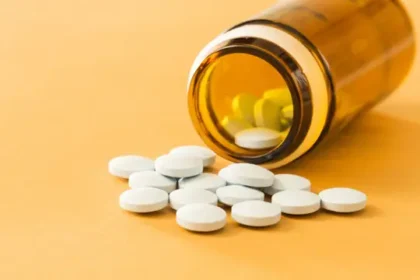 Cara Minum Obat Cacing yang Tepat, Tidak Harus di Malam Hari