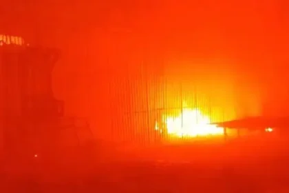 Gudang Kaca dan Pabrik Kasur di Kalideres Kebakaran, Tidak Ada Korban Jiwa